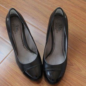 Lifestyle velocity heels